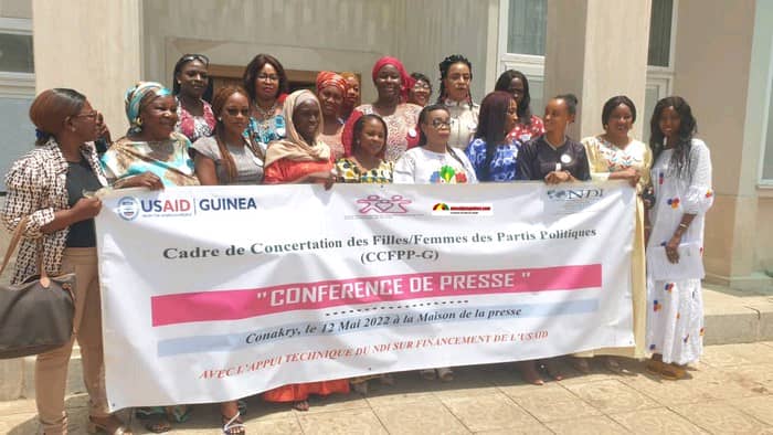 Guinée : le CCFPPG dénonce la violation de la charte de la transition par le CNT et invite le CNRD à agir dans la transparence.
