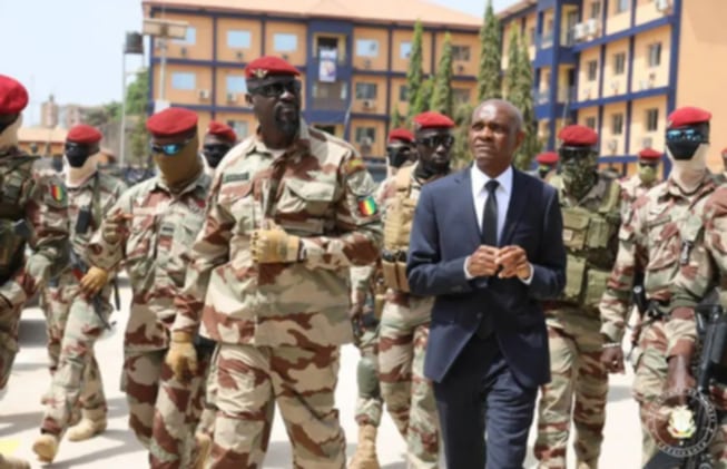 Guinée : En fin , les passeports biométriques seront délivrés dans les sept régions administratives du pays.