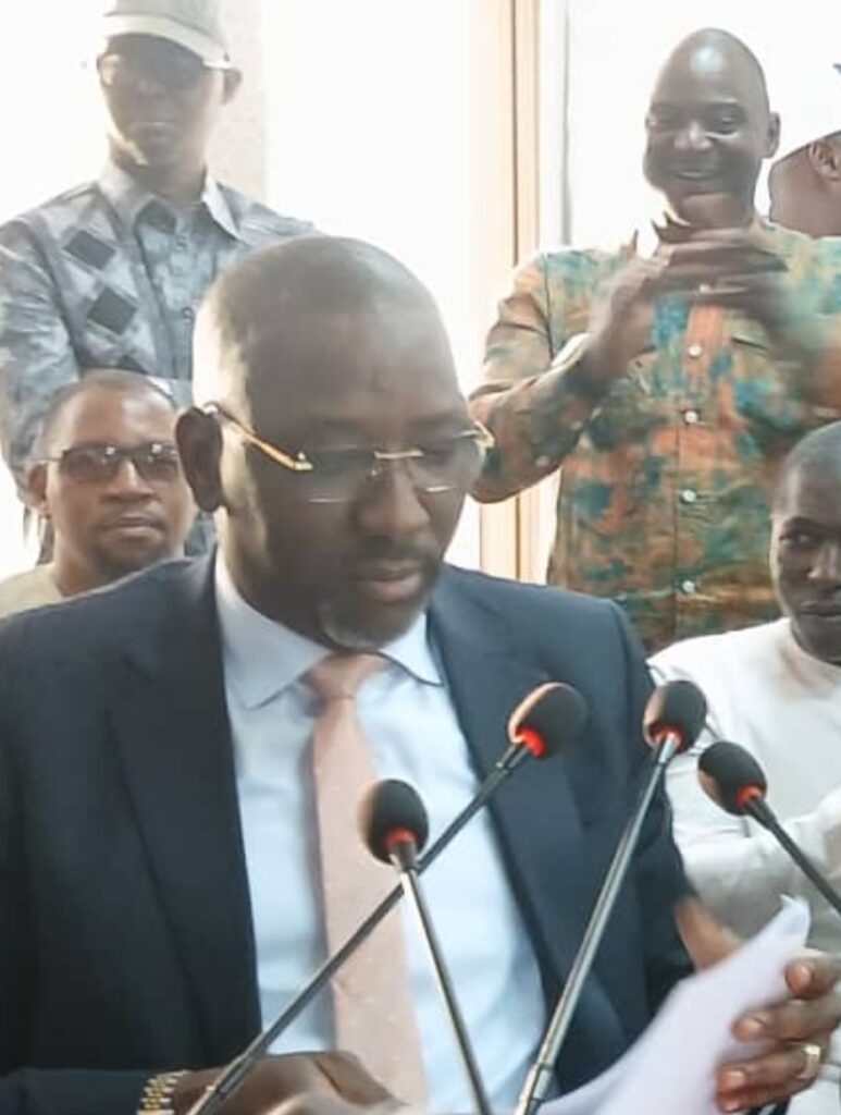 Ministere de la jeunesse / Passation de service : l’ intégralité du Discours prononcé par le secrétaire général sortant, Mohamed Billy Kaba confirmé au ministère des sports