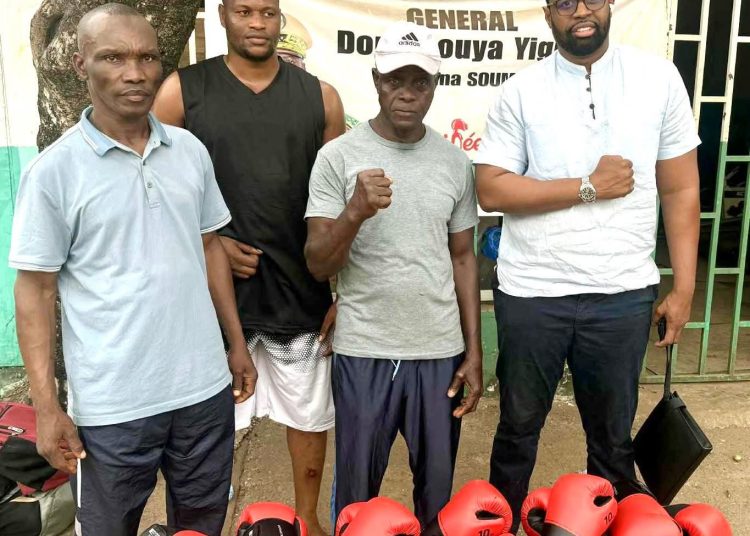 Don de matériels sportifs aux clubs de  Boxe de Matam et  Muhammad Ali Boxing Club de Conakry!