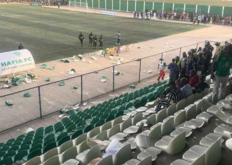 Violences au Stade Stade Petit Sory de Nongo: Le ministère de la jeunesse et des sports demande l’ouvert d’une enquête immédiate pour identifier et situer les responsabilités! 