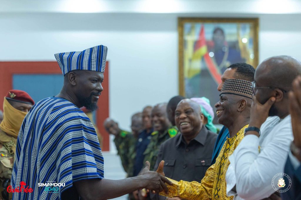 PALAIS MOHAMED V : le Président de la République S.E Mamadi DOUMBOUYA Président une réunion exceptionnelle du conseil Supérieur de Défense Nationale (CSDN )
