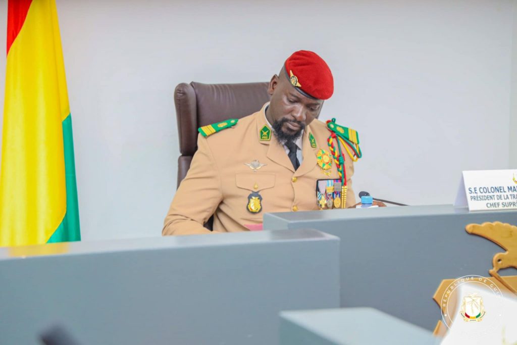 Décret : Mamadi Doumbouya forme un nouveau gouvernement avec trois nouveaux visages, dont un ancien ministre