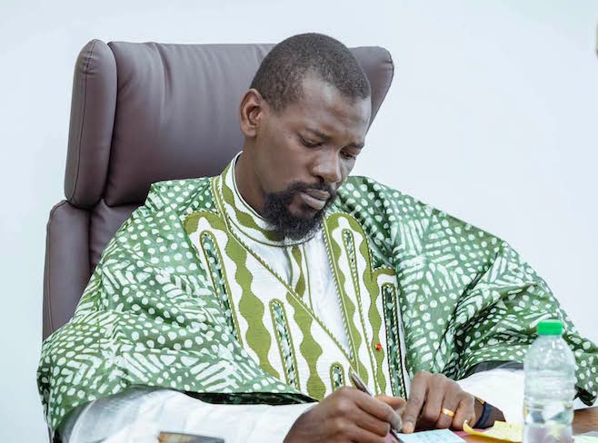 Décret : le président Mamadi Doumbouya limoge deux ministres